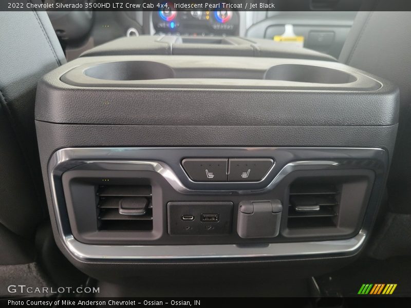 Iridescent Pearl Tricoat / Jet Black 2022 Chevrolet Silverado 3500HD LTZ Crew Cab 4x4