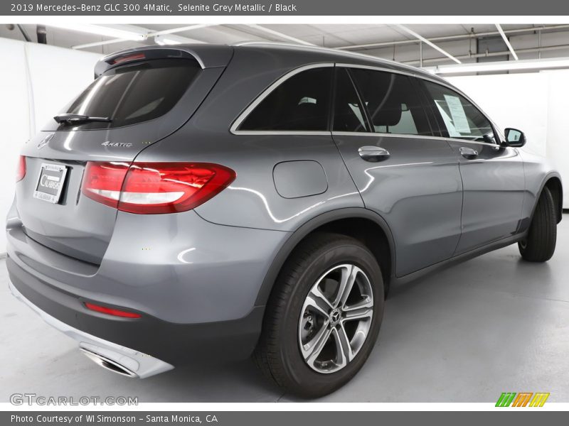 Selenite Grey Metallic / Black 2019 Mercedes-Benz GLC 300 4Matic