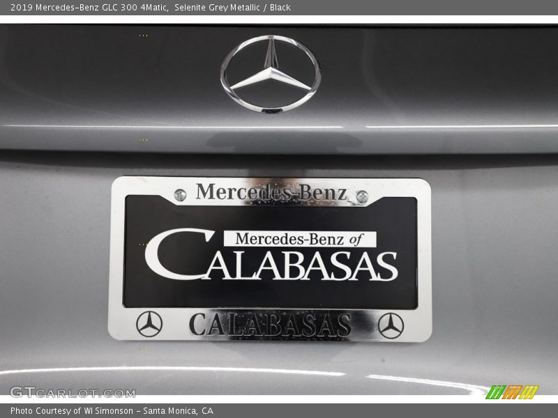 Selenite Grey Metallic / Black 2019 Mercedes-Benz GLC 300 4Matic