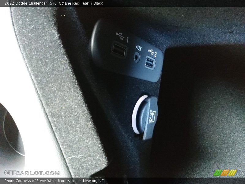 Octane Red Pearl / Black 2022 Dodge Challenger R/T