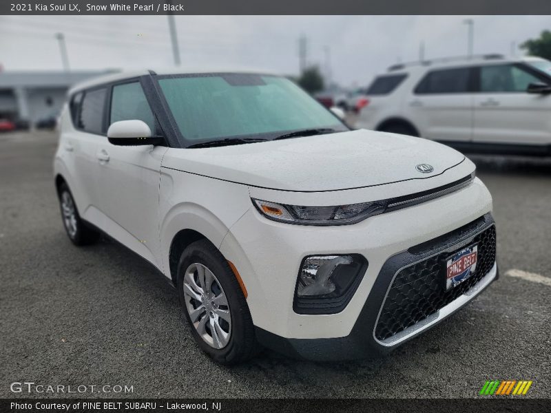 Snow White Pearl / Black 2021 Kia Soul LX