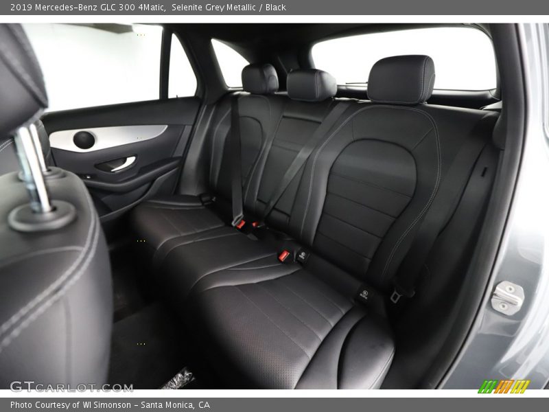Selenite Grey Metallic / Black 2019 Mercedes-Benz GLC 300 4Matic