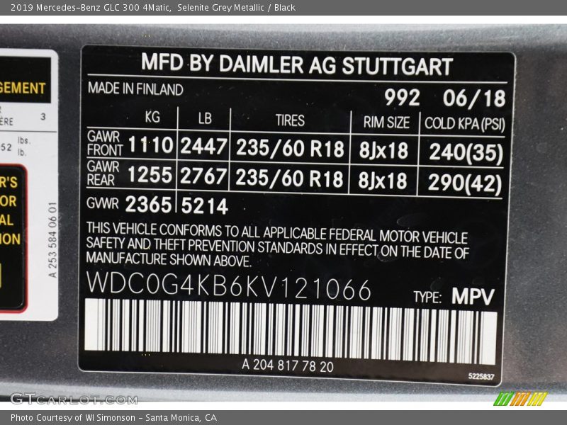 Selenite Grey Metallic / Black 2019 Mercedes-Benz GLC 300 4Matic