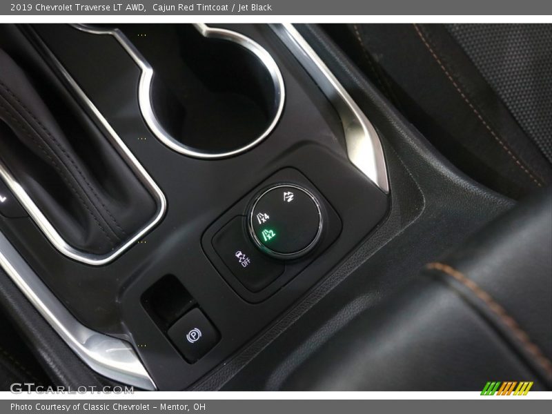 Cajun Red Tintcoat / Jet Black 2019 Chevrolet Traverse LT AWD