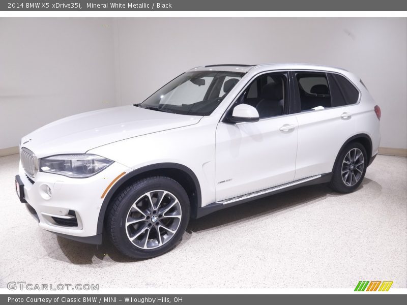 Mineral White Metallic / Black 2014 BMW X5 xDrive35i