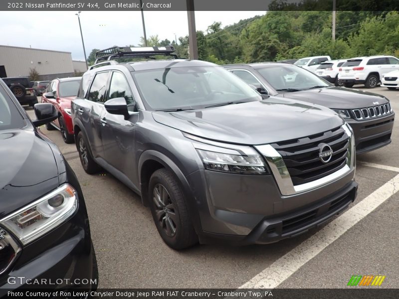 Gun Metallic / Charcoal 2022 Nissan Pathfinder SV 4x4