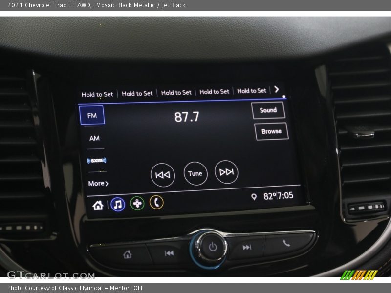 Mosaic Black Metallic / Jet Black 2021 Chevrolet Trax LT AWD
