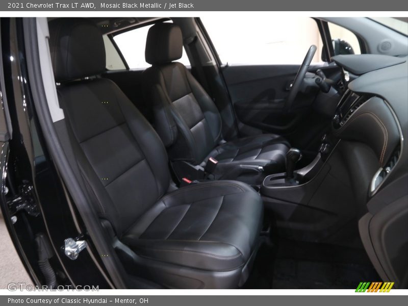 Mosaic Black Metallic / Jet Black 2021 Chevrolet Trax LT AWD