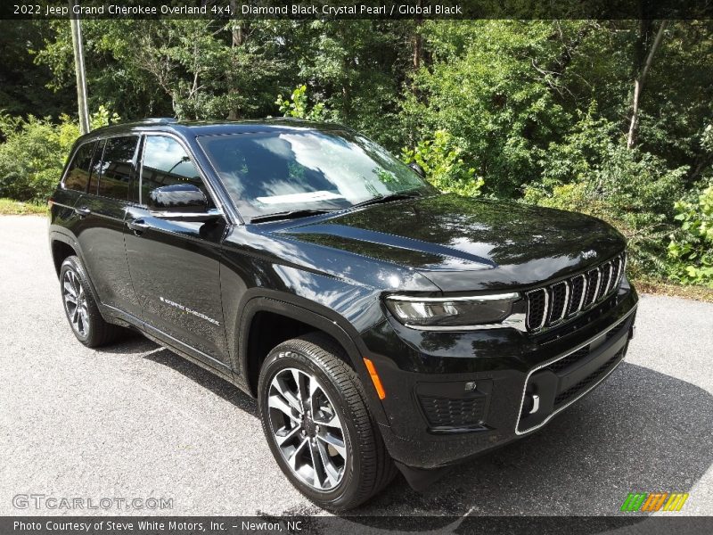 Diamond Black Crystal Pearl / Global Black 2022 Jeep Grand Cherokee Overland 4x4