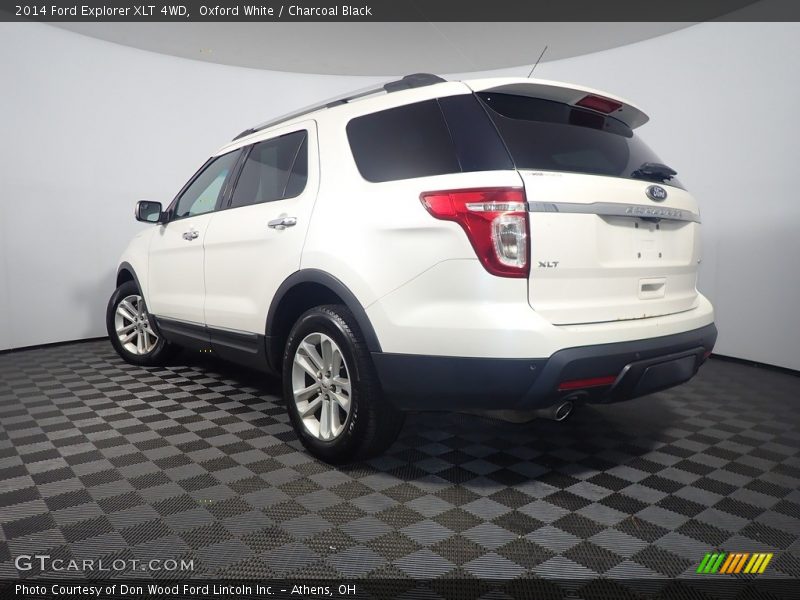 Oxford White / Charcoal Black 2014 Ford Explorer XLT 4WD
