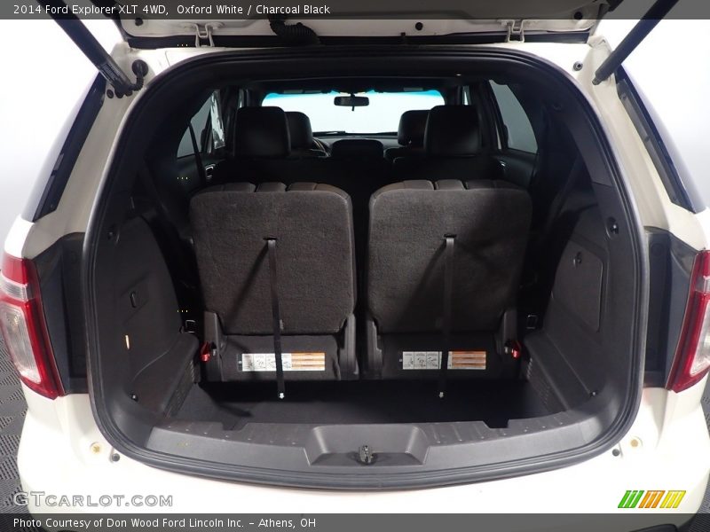 Oxford White / Charcoal Black 2014 Ford Explorer XLT 4WD