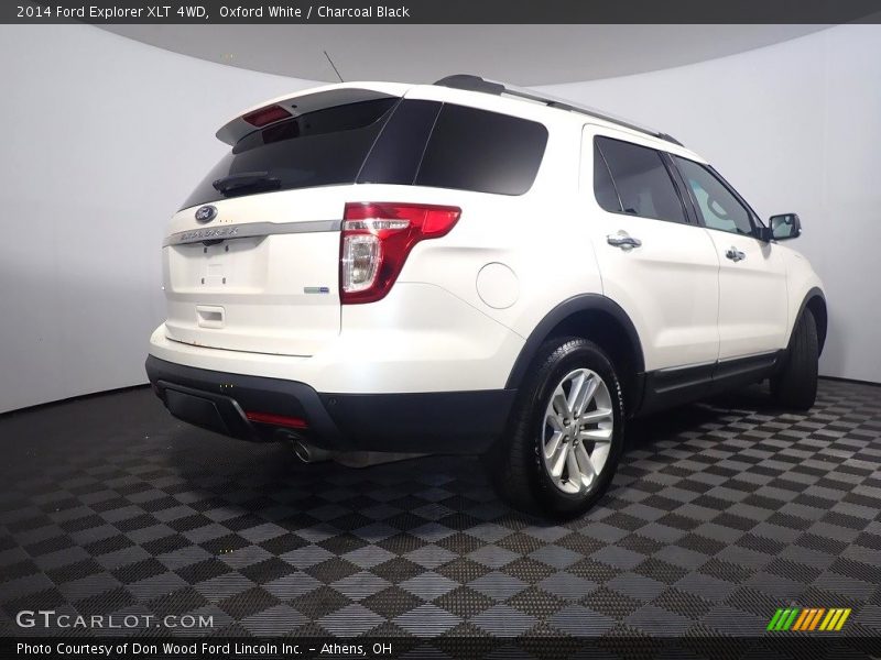 Oxford White / Charcoal Black 2014 Ford Explorer XLT 4WD