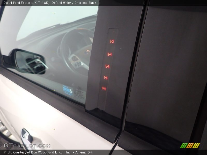 Oxford White / Charcoal Black 2014 Ford Explorer XLT 4WD