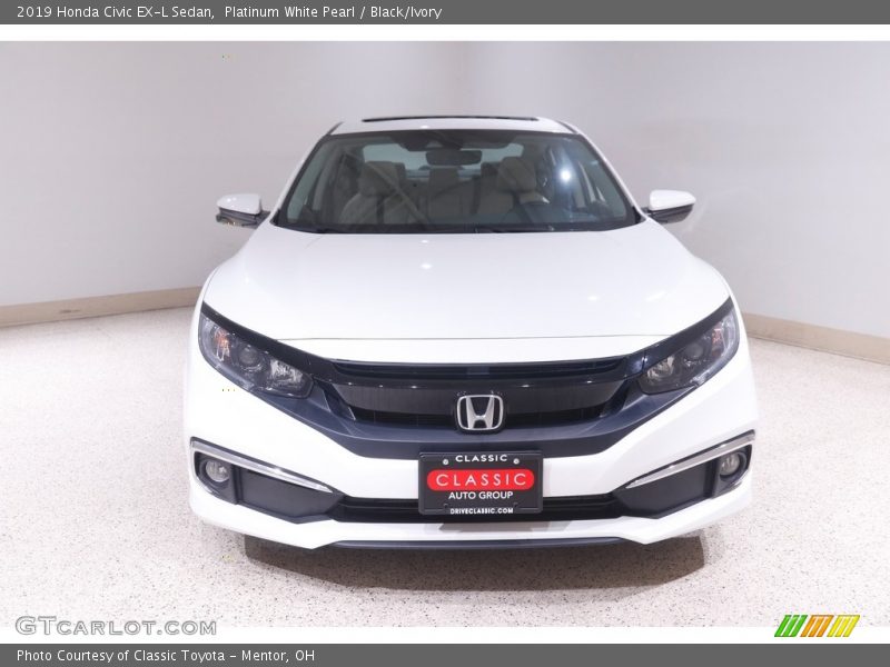 Platinum White Pearl / Black/Ivory 2019 Honda Civic EX-L Sedan