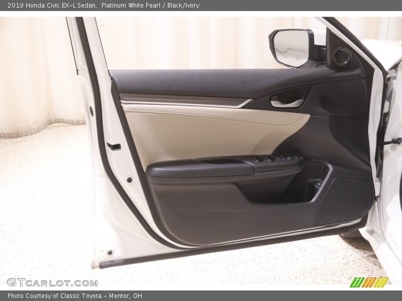 Platinum White Pearl / Black/Ivory 2019 Honda Civic EX-L Sedan