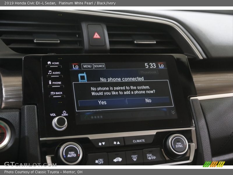 Platinum White Pearl / Black/Ivory 2019 Honda Civic EX-L Sedan