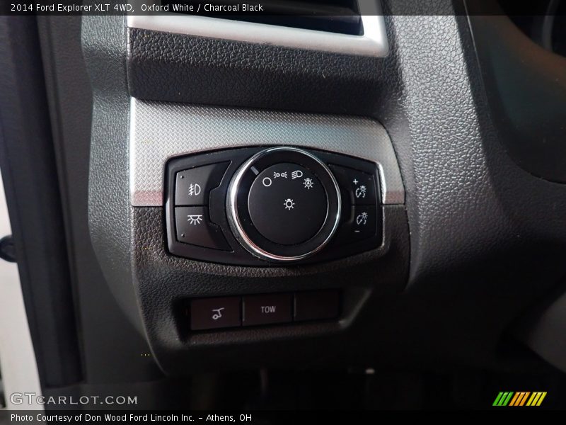 Oxford White / Charcoal Black 2014 Ford Explorer XLT 4WD