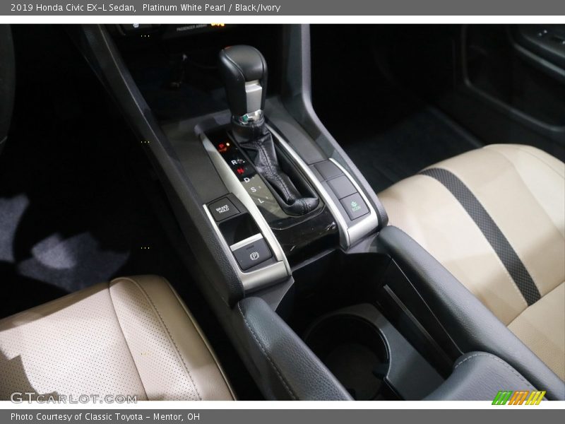 Platinum White Pearl / Black/Ivory 2019 Honda Civic EX-L Sedan