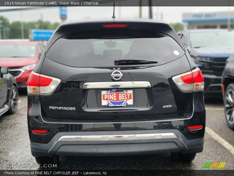 Super Black / Charcoal 2014 Nissan Pathfinder S AWD