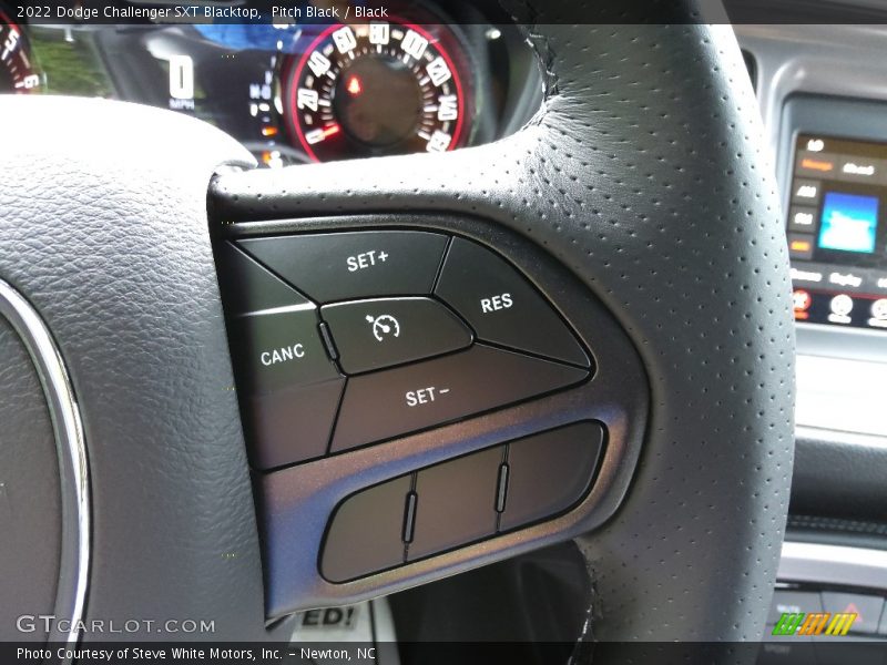 Pitch Black / Black 2022 Dodge Challenger SXT Blacktop