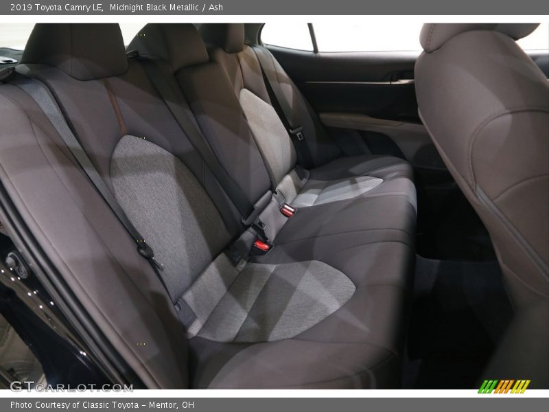 Midnight Black Metallic / Ash 2019 Toyota Camry LE