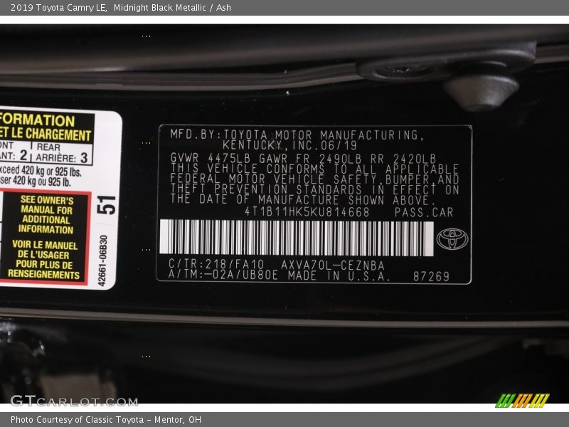 Midnight Black Metallic / Ash 2019 Toyota Camry LE