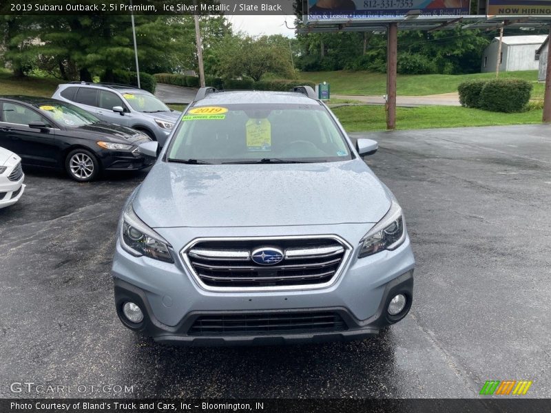 Ice Silver Metallic / Slate Black 2019 Subaru Outback 2.5i Premium