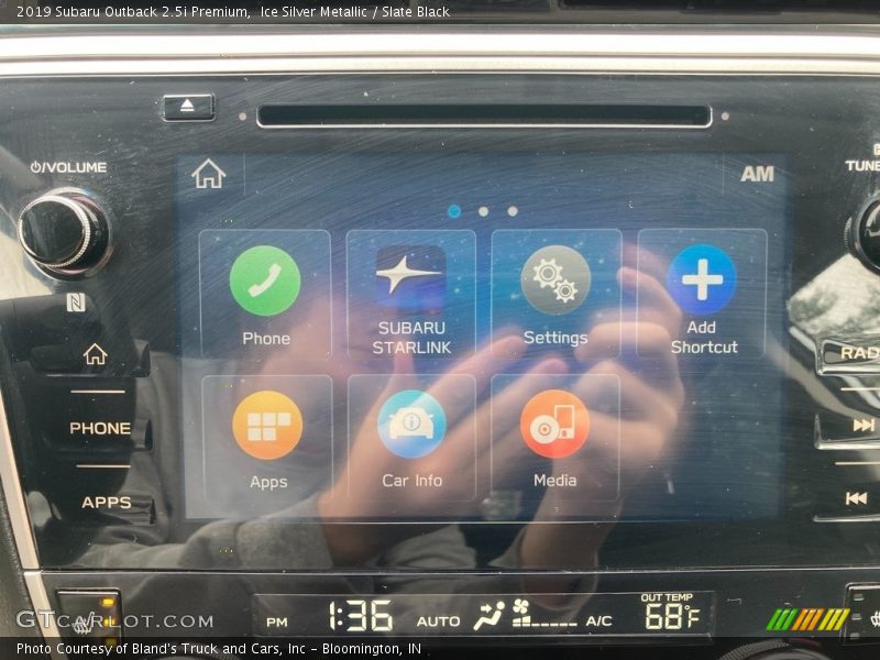 Ice Silver Metallic / Slate Black 2019 Subaru Outback 2.5i Premium