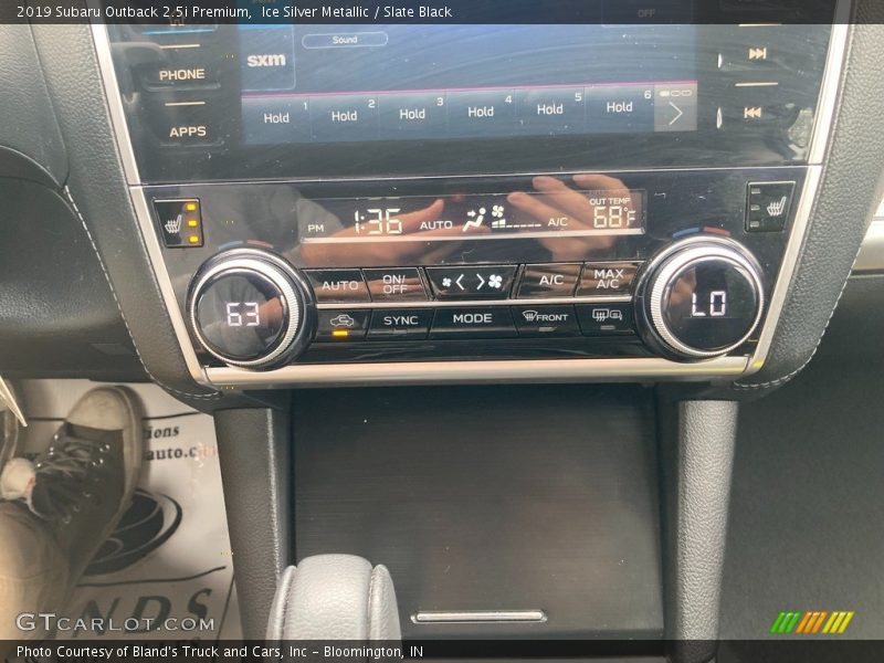 Ice Silver Metallic / Slate Black 2019 Subaru Outback 2.5i Premium