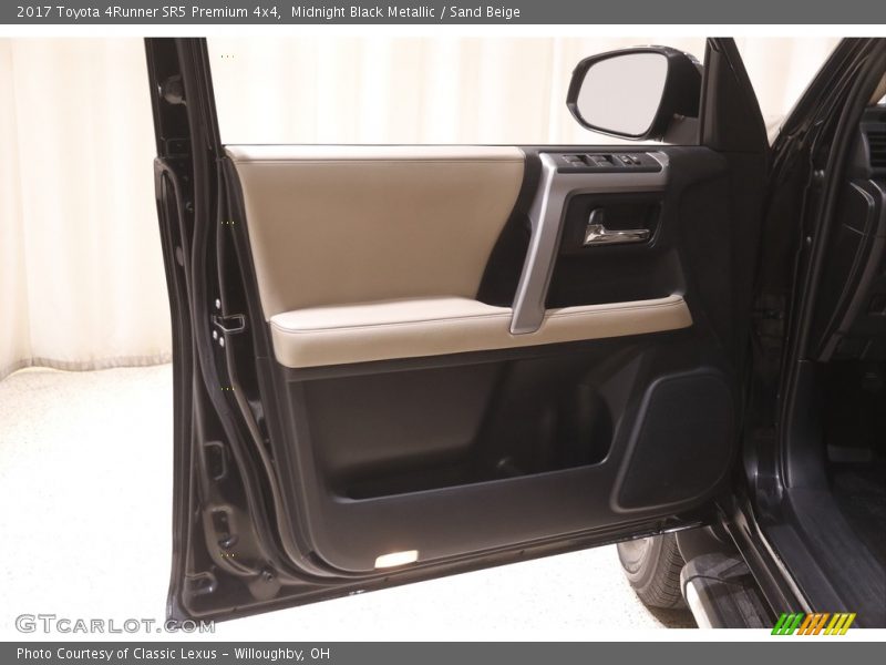 Midnight Black Metallic / Sand Beige 2017 Toyota 4Runner SR5 Premium 4x4