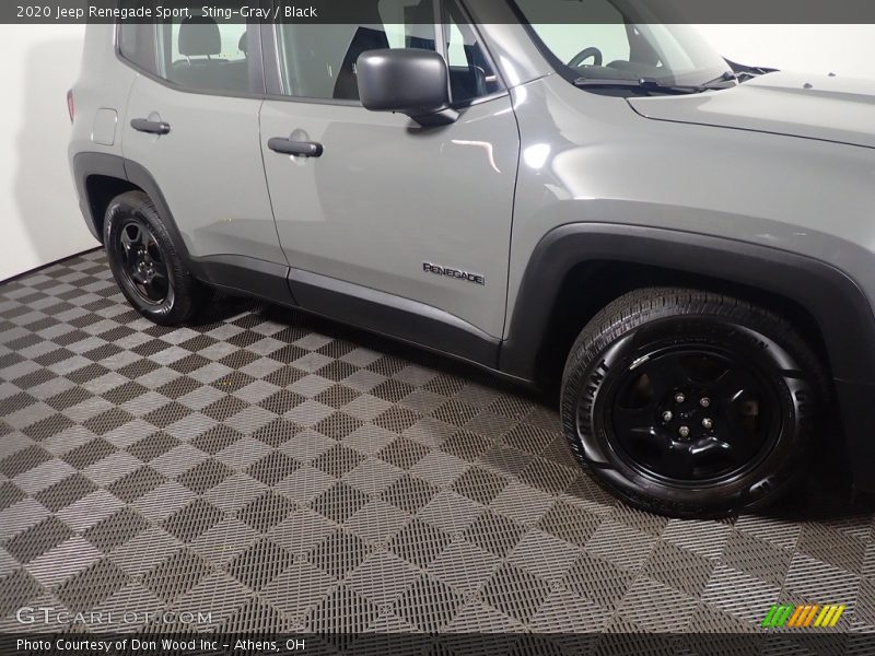 Sting-Gray / Black 2020 Jeep Renegade Sport