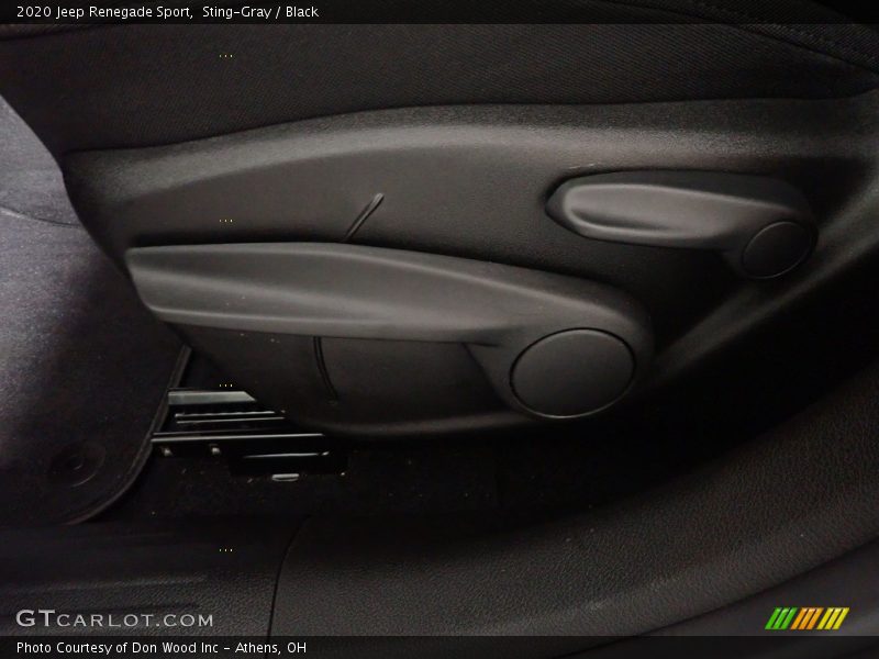 Sting-Gray / Black 2020 Jeep Renegade Sport