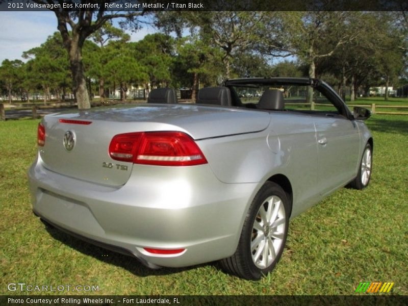 Reflex Silver Metallic / Titan Black 2012 Volkswagen Eos Komfort