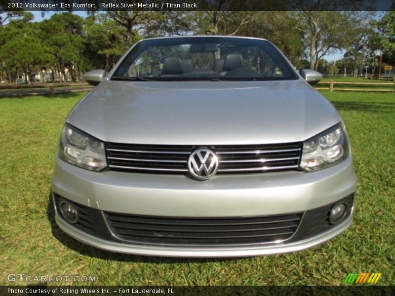 Reflex Silver Metallic / Titan Black 2012 Volkswagen Eos Komfort