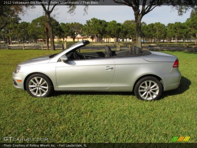 Reflex Silver Metallic / Titan Black 2012 Volkswagen Eos Komfort
