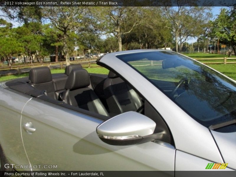 Reflex Silver Metallic / Titan Black 2012 Volkswagen Eos Komfort