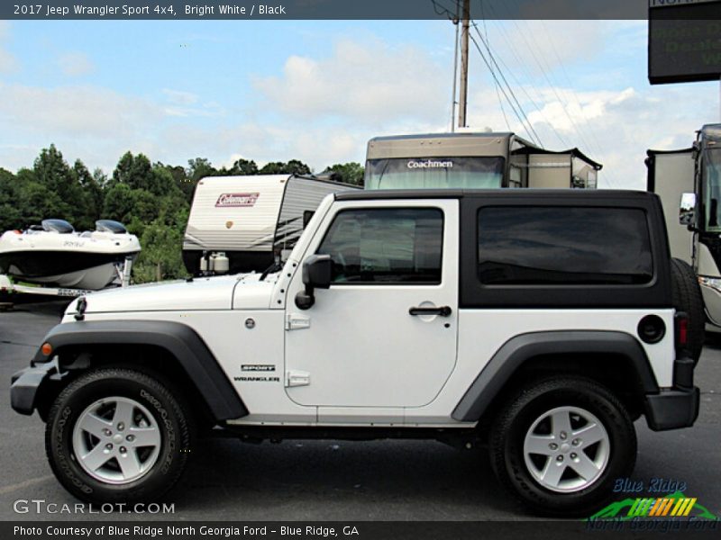 Bright White / Black 2017 Jeep Wrangler Sport 4x4