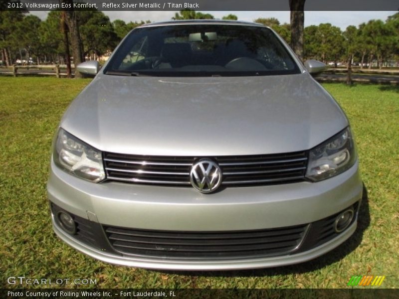 Reflex Silver Metallic / Titan Black 2012 Volkswagen Eos Komfort