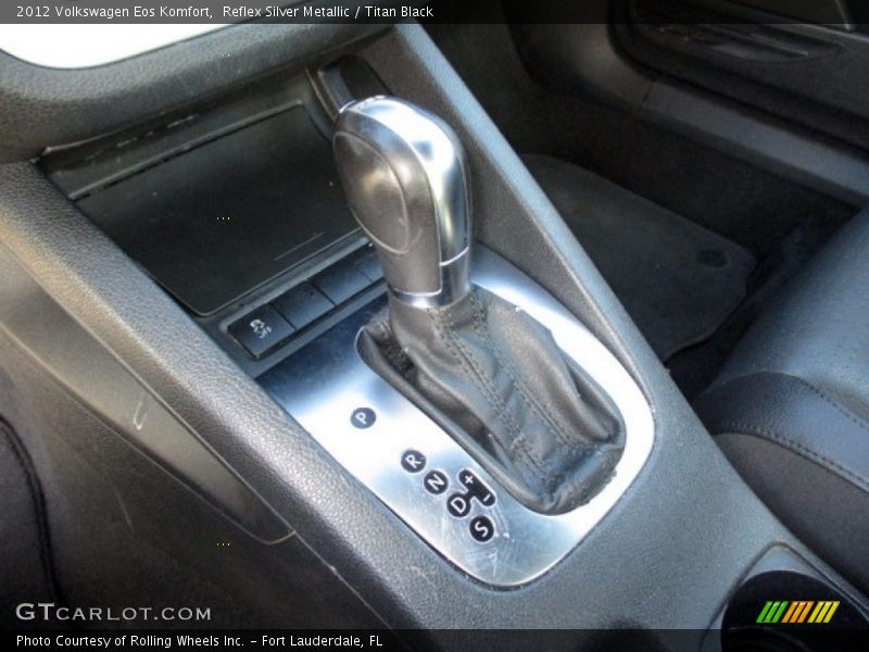 Reflex Silver Metallic / Titan Black 2012 Volkswagen Eos Komfort