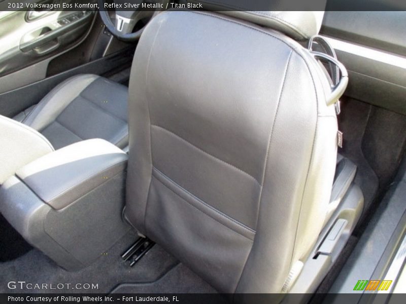 Reflex Silver Metallic / Titan Black 2012 Volkswagen Eos Komfort