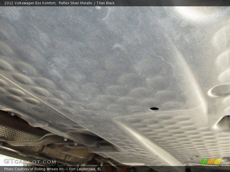 Reflex Silver Metallic / Titan Black 2012 Volkswagen Eos Komfort