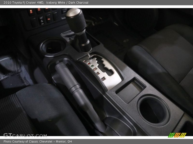 Iceberg White / Dark Charcoal 2010 Toyota FJ Cruiser 4WD