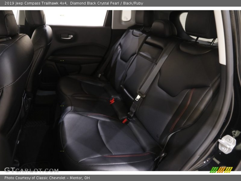 Diamond Black Crystal Pearl / Black/Ruby 2019 Jeep Compass Trailhawk 4x4