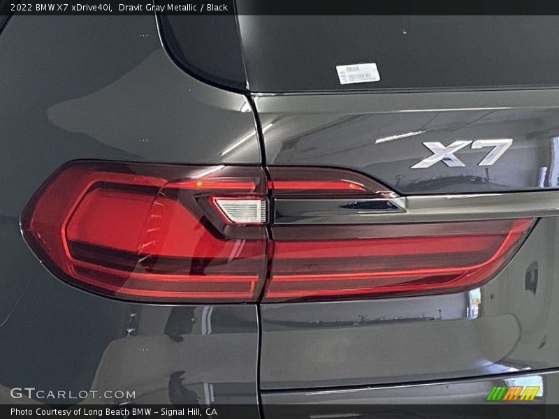 Dravit Gray Metallic / Black 2022 BMW X7 xDrive40i