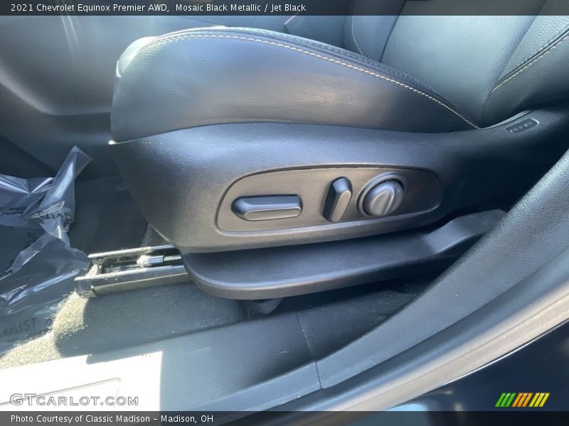 Mosaic Black Metallic / Jet Black 2021 Chevrolet Equinox Premier AWD