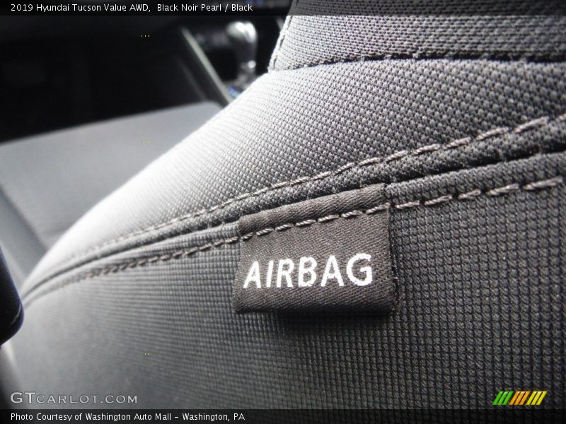 Black Noir Pearl / Black 2019 Hyundai Tucson Value AWD