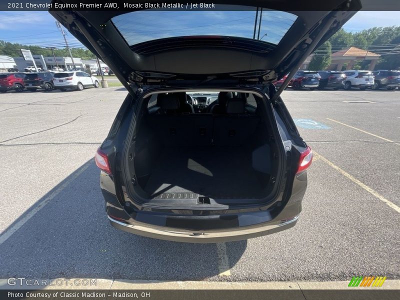 Mosaic Black Metallic / Jet Black 2021 Chevrolet Equinox Premier AWD