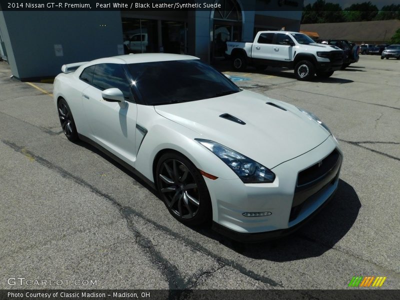  2014 GT-R Premium Pearl White