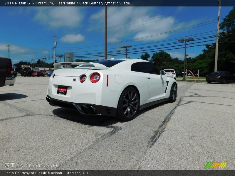 Pearl White / Black Leather/Synthetic Suede 2014 Nissan GT-R Premium