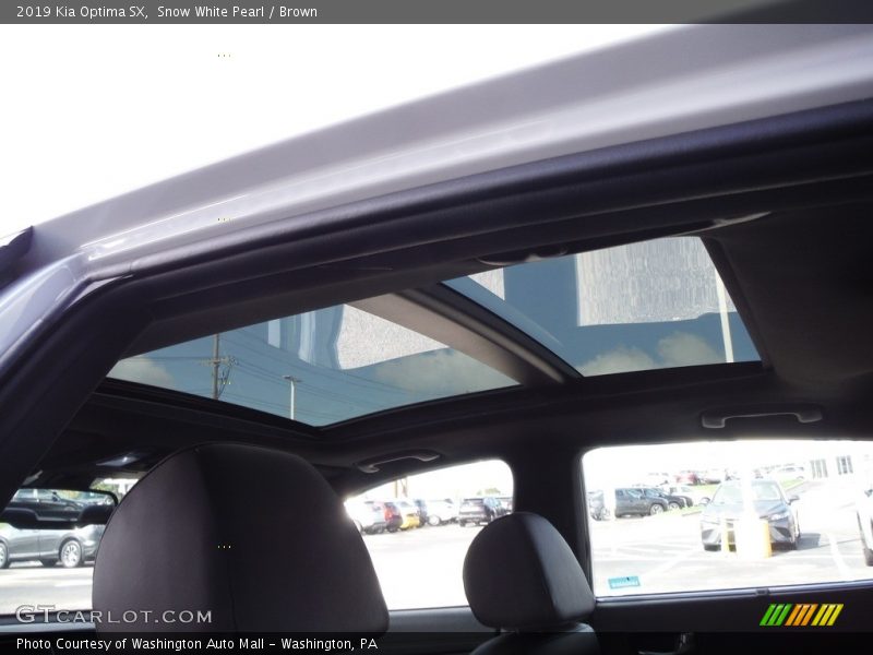 Snow White Pearl / Brown 2019 Kia Optima SX